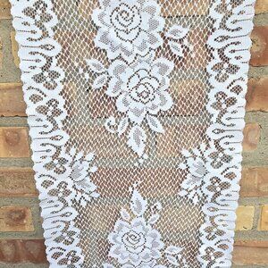 Lacy Cotton Table Runner